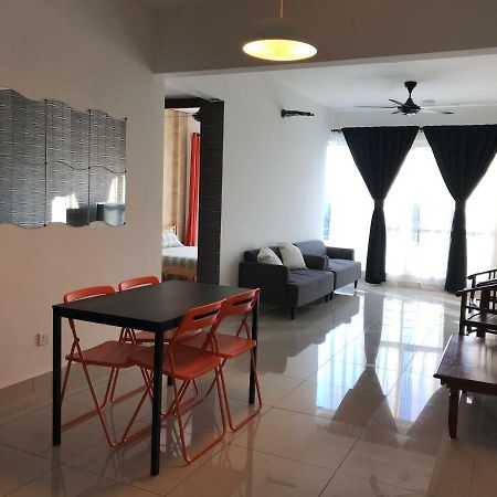 Homestay De Putra Kajang Buitenkant foto