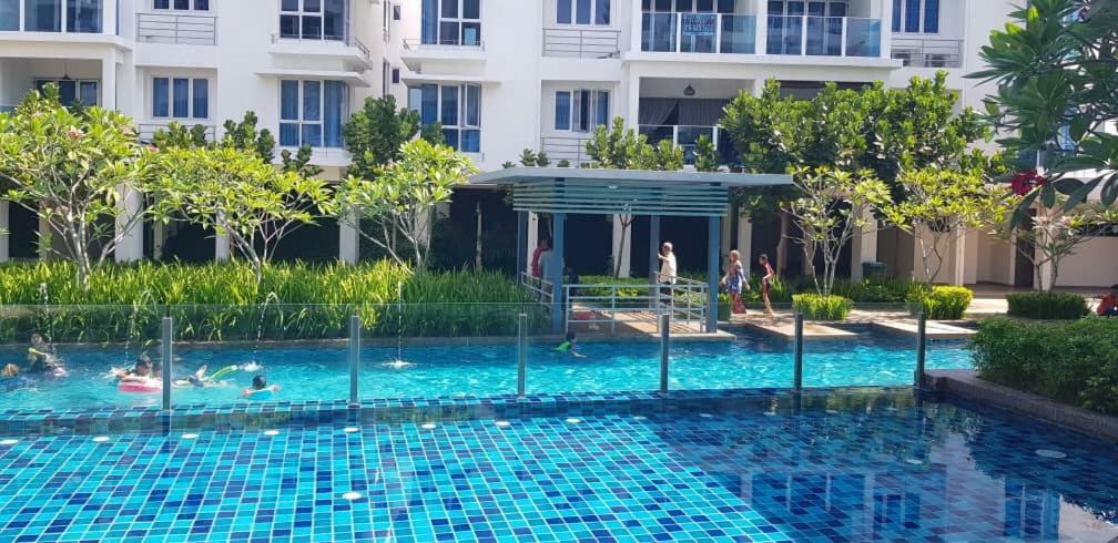 Homestay De Putra Kajang Buitenkant foto