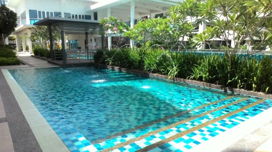 Homestay De Putra Kajang Buitenkant foto